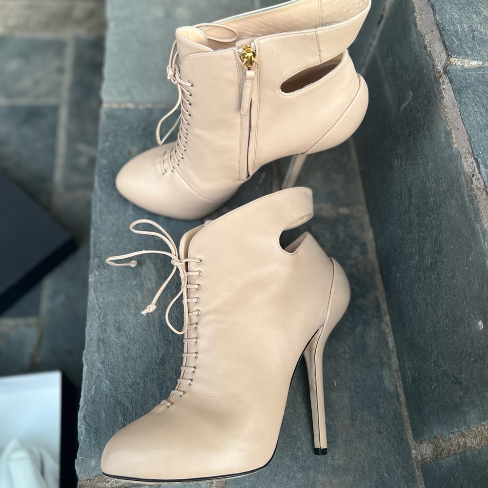 Giuseppe Zanotti Nude Beige Lace-Up Cutout Stiletto Booties
